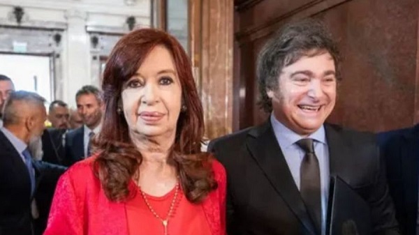 La campaña del riesgo kuka: la última esperanza de Javier Milei - Por Juan Luis González
