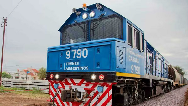 images/Octubre26/23-tren.png