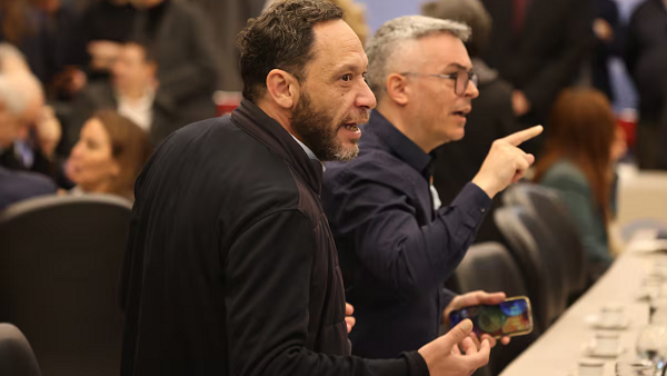 Diputados: la oposición exige al Gobierno explicaciones por la huida de Bolsonaro y complica el 