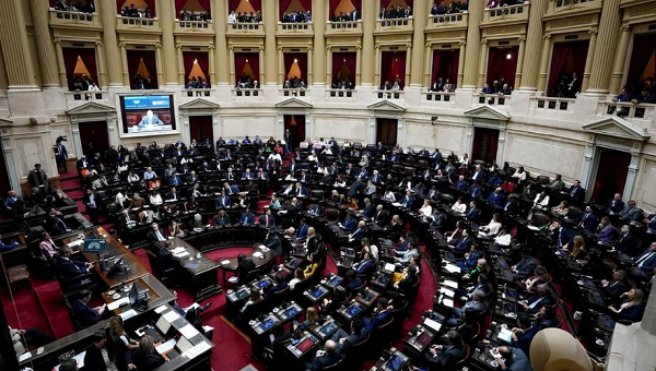 images/SEPTIEMBRE26/18-diputados.png