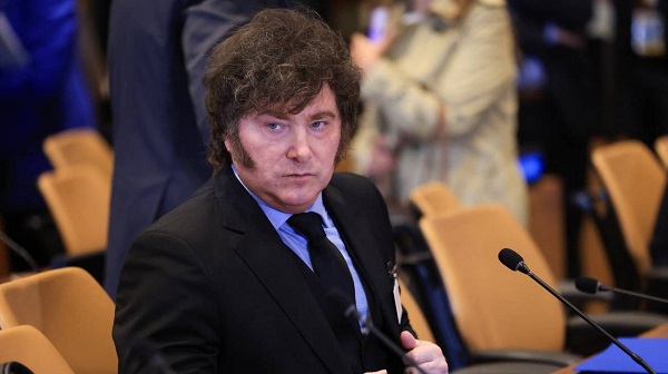El Índice de Confianza en el Gobierno cayó 5,9% en septiembre y Javier Milei se acerca a la 